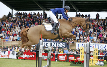 Janika Sprunger with Bonne Chance Cw