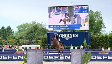 Victor Bettendorf and Foxy de La Roque take the top honours in the CSI4* 1.50m Prix Defender at Longines Deauville Classic