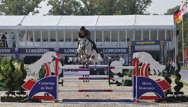 Nindita and Mistique top the first qualifiers at the FEI WBFSH Jumping World Breeding Championship for Young Horses 2024 in Lanaken