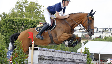 Simon Delestre closes in on Scott Brash on the Longines Ranking