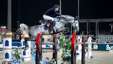 Jur Vrieling and Clear Heart top the CSIO5* 1.50m Grand Prix qualifier on opening night of Emirates Jumping Cup