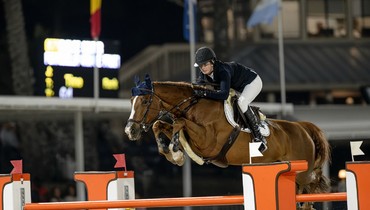 Emilie Conter – On chasing dreams and challenging champions