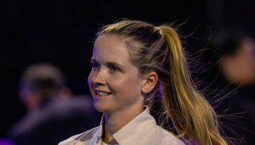 Hinners and McLean top the five-star classes in Abu Dhabi