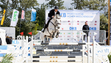 Thursday’s CSI4* 1.45 ZMB Meisterbetrieb GmbH Prize at the DKB Pferdewoche 2025 to Richard Vogel and Call Me Jabri