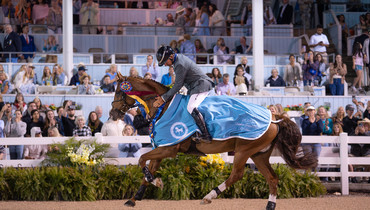 Victory for Aaron Vale and Carissimo 25 in the CSI4* 1.55m $226,000 Sapphire Grand Prix of Devon