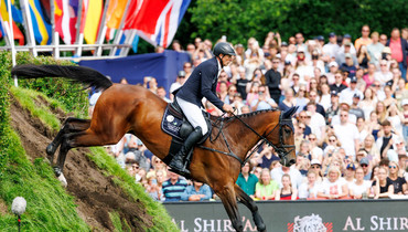 André Thieme takes his fourth victory in the German Show Jumping Derby in Hamburg