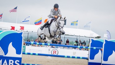 Aaron Vale and Styles win the CSI4* $200,000 Upperville Jumper Classic, co-presented by Ethel M Chocolates and Lugano Diamonds