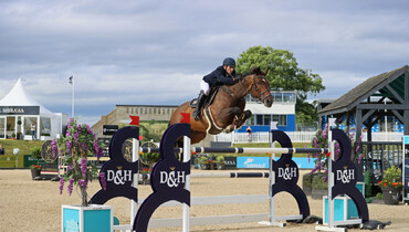 Graham Babes and Monks I Am Casall steal the spotlight on opening day of Bolesworth International, presented by Al Shira’aa