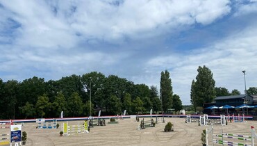 Rare opportunity: 2 x 16-stable units for long-term rent – 30 minutes from Peelbergen and Eindhoven Airport
