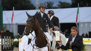 Lauren Hough to the top in the first 5* Grand Prix qualifier at Stephex Masters