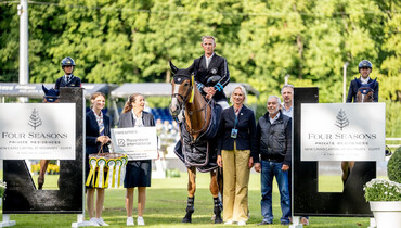 Peder Fredricson and SV Vroom de La Pomme Z fly to victory on opening day in Riesenbeck