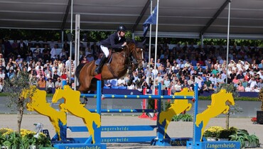 Max van de Poll and Ortane take top honours in a thrilling final for the six-year-olds at the FEI WBFSH Jumping World Breeding Championship for Young Horses 2025