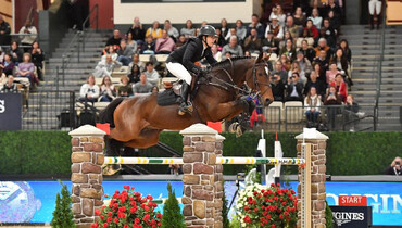 A Très Bien triumph - Laura Kraut wins the CSI5*-W 1.60m $340,000 Longines FEI Jumping World Cup ™ Washington at WIHS 2025