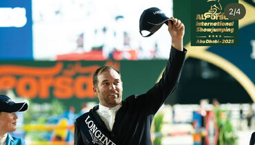 Carlos Bosch Cebrian and Jolie van der Berghoeve Kar win the CSI4* 1.55m Grand Prix in Abu Dhabi