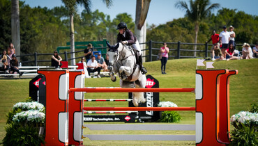 Emily Dehoff and Manou De Muze moving up in Hermès CSI3* 1.50m Classic