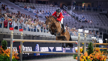 “Just a flip of a coin” – Kent Farrington is the one to catch in Fort Worth after Toulayna tops the first round at the Longines FEI Jumping World Cup™ Final 2026