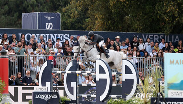 Harrie Smolders and Devino vd Weretherbach Z take the title in Saturday’s CSI5* 1.55m presented by AB Yachts in Lido di Camaiore