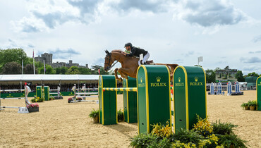 Victor Bettendorf and Qwando van de Rispen win the CSI5* Rolex Grand Prix at Royal Windsor Horse Show