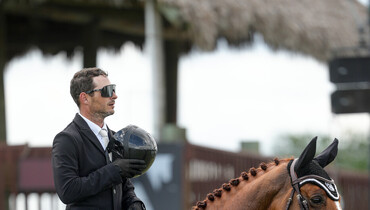 Mark Bluman joins the Israeli showjumping team