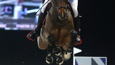 Kevin Staut with home win in Prix Salon du Cheval