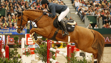 Simon Delestre tops the Longines Ranking for third consecutive month
