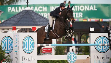 Hardin Towell and Cadence begin WEF 2 with a win in $8,000 Douglas Elliman Real Estate 1.45m