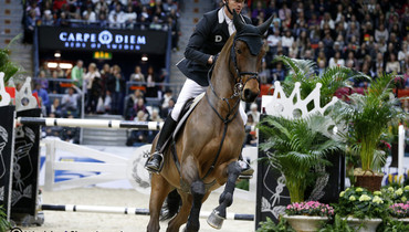The riders and horses heading for Zürich