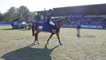 Legendary Ludger Beerbaum wows the crowd with home win in LGCT Grand Prix of Hamburg