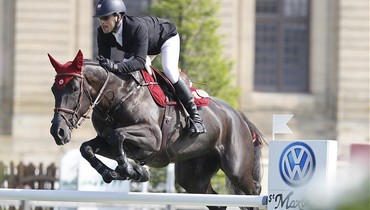 Daniel Bluman and Believe win opening CSI5* 1.45m speed class in Chantilly