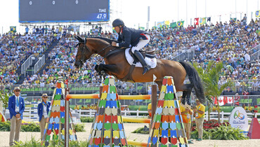 Nick Skelton and Big Star honored at 2016 British Showjumping Awards Ball