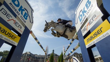 Jens Baackmann takes Saturday's 1.50 class in Münster