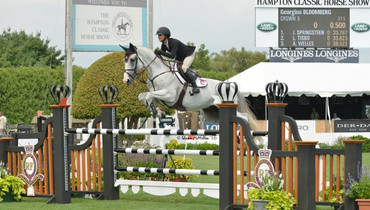 Georgina Bloomberg wins again at the Hampton Classic