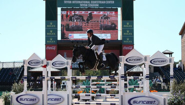 Andy Kocher and Zantos II pave way to victory in 1.50m Suncast® Welcome