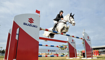 David Simpson successful to the end at Autumn MET 2016 to seize the victory in concluding CSI2* Grand Prix presented by Suzuki