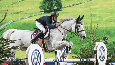 Bertram Allen and Molly Malone V unbeatable in Sweden Grand Prix by H&M