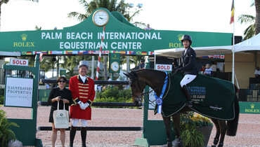 Laura Kraut and Nouvelle win Illustrated Properties 1.45m at the 2017 Winter Equestrian Festival