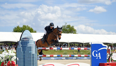 Lauren Hough and Ohlala are victorious in Great American $1 Million Grand Prix