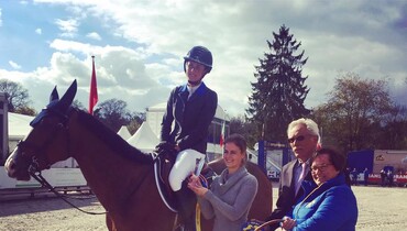 Penelope Leprevost leads the lap of honour in concluding CSI3* Grand Prix at the Z-Tour