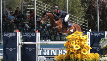 Kenneth Cheng wins the Longines FEI World Cup in Beijing