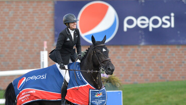 Tiffany Foster takes Caipiranja to prime in the Pepsi challenge