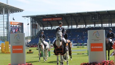 Aachen kicks off with a win for Menezes