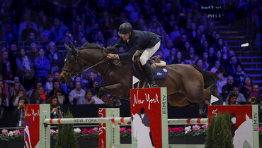 Leopold van Asten is untouchable at the Longines Masters of Paris