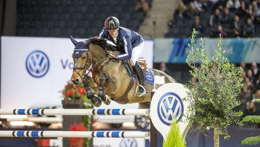The first car at Sweden International Horse Show goes to Peder Fredricson and H&M All In
