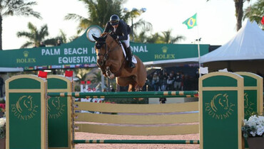 Olympic gold medalist Eric Lamaze and Chacco Kid win $35,000 Equinimity WEF Challenge Cup round 2