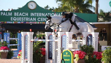 Vanderveen victorious in CSI5* 1.45m Jumpers at seventh week of WEF