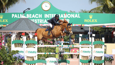 Santiago Lambre and D'Artagnan lead the field at WEF