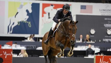 Harrie Smolders scorches to victory in Masters One Kingsland 1.45m
