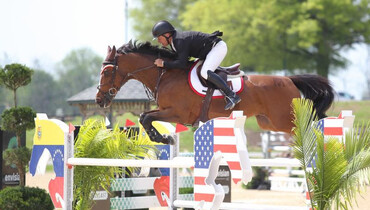 Todd Minikus and Quality girl return in winning form at Kentucky Spring Horse Show in CSI3* $35,000 Welcome Speed 1.45m