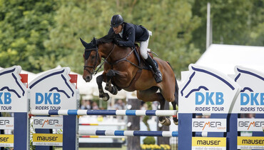 Douglas Lindelöw wins Sunday's qualification for the DKB-Riders Tour Grand Prix in Wiesbaden