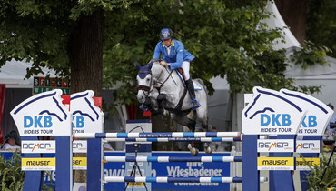 Christian Ahlmann and Clintrexo Z win the DKB-Riders Tour Grand Prix of Wiesbaden